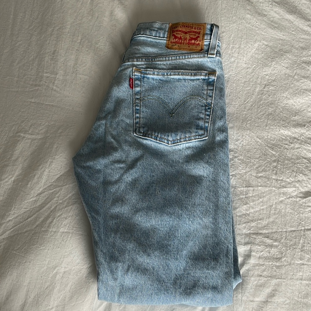 Levi Light Wash 501 Jeans